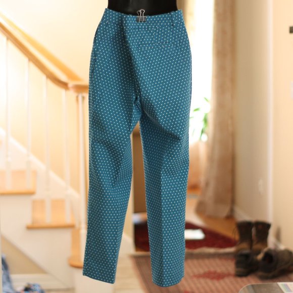 J. CREW Light Blue and White Polka Dots Cafe Capri - Picture 2 of 5